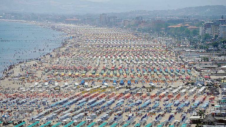 Turismo, il giugno riminese riporta le lancette pre-pandemia Turismo, il giugno riminese riporta le lancette pre-pandemia
