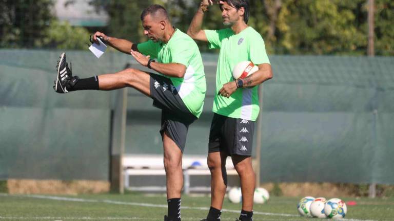 Calcio C, Cesena: con i portieri è sempre caos. Il preparatore Flavoni in bilico, in arrivo Scalabrelli? Calcio C, Cesena: con i portieri è sempre caos. Il preparatore Flavoni in bilico, in arrivo Scalabrelli?