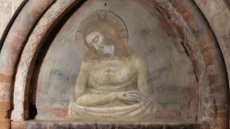 Il Cristo in pietà di Verucchio potrebbe essere di Pietro da Rimini Il Cristo in pietà di Verucchio potrebbe essere di Pietro da Rimini