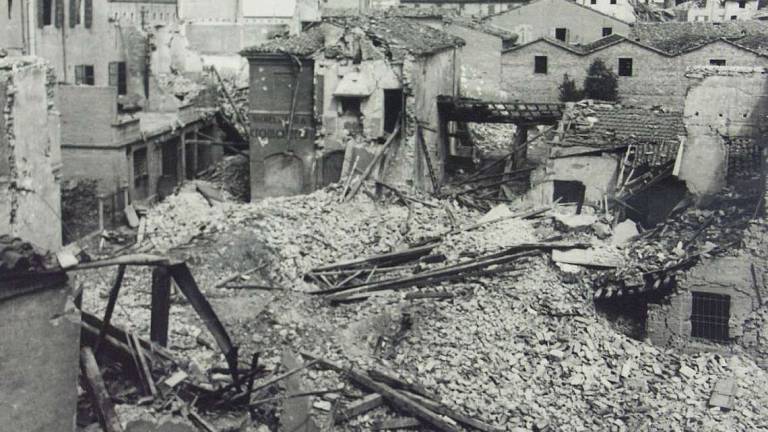 Forlì ricorda le bombe del 19 maggio 1944 Forlì ricorda le bombe del 19 maggio 1944