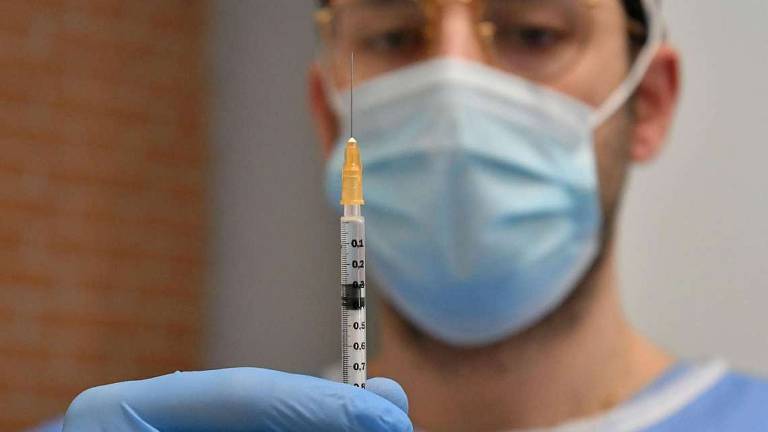 Vorrebbe vaccinarsi: futuro papà di Cesena non può prenotarsi Vorrebbe vaccinarsi: futuro papà di Cesena non può prenotarsi