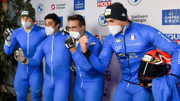 Bob, Lorenzo Bilotti e il team azzurro nella top ten mondiale Bob, Lorenzo Bilotti e il team azzurro nella top ten mondiale