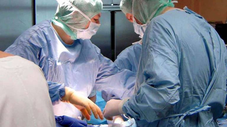 Ravenna, resa sterile dopo il parto cesareo: ginecologo assolto Ravenna, resa sterile dopo il parto cesareo: ginecologo assolto