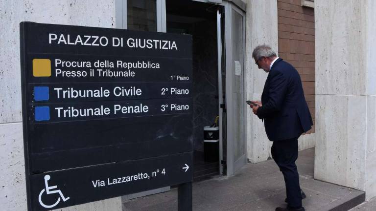 Crac Ac Cesena: 2 nuove condanne e maxi confisca da 4,9 milioni per Lugaresi e Ceccarelli Crac Ac Cesena: 2 nuove condanne e maxi confisca da 4,9 milioni per Lugaresi e Ceccarelli