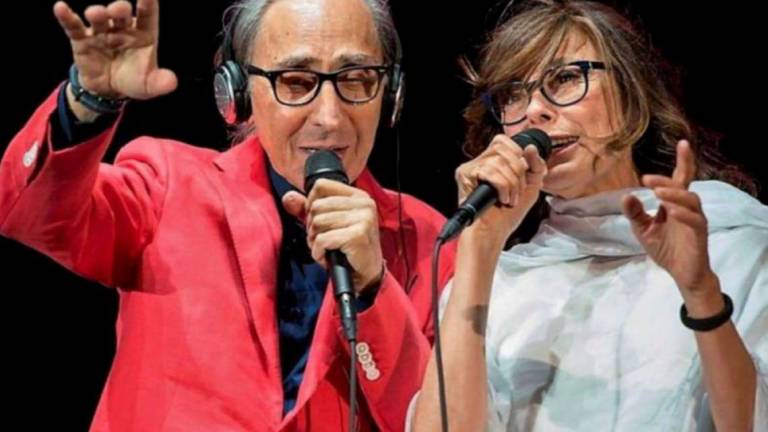 Il nuovo disco di Alice è un omaggio a Franco Battiato Il nuovo disco di Alice è un omaggio a Franco Battiato