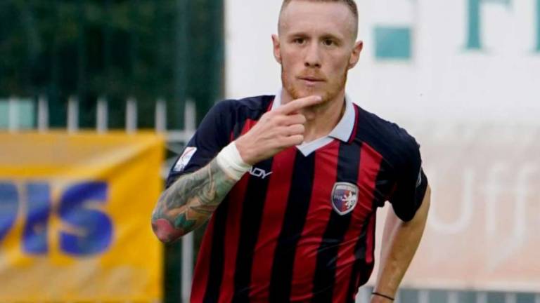 Calcio C, De Feo: Imolese, ripagherò la tua fiducia Calcio C, De Feo: Imolese, ripagherò la tua fiducia