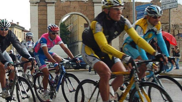 Forlì aspetta il giro d'Italia Forlì aspetta il giro d'Italia