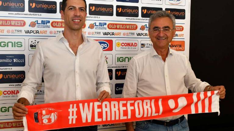 Basket A2, PalaGalassi a porte chiuse per la prima dell'Unieuro Basket A2, PalaGalassi a porte chiuse per la prima dell'Unieuro