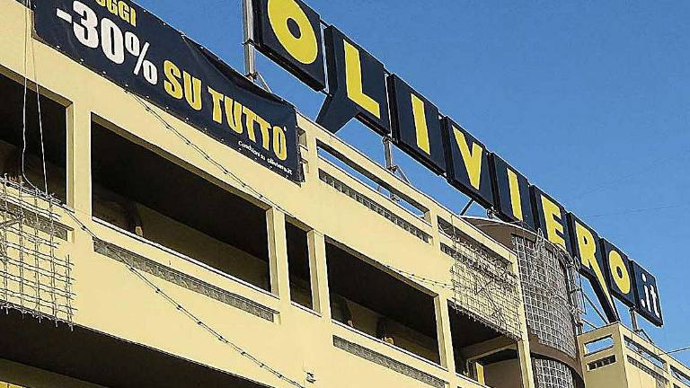 Oliviero, nuovi inquilini in vista: arriva un megastore cinese? Oliviero, nuovi inquilini in vista: arriva un megastore cinese?