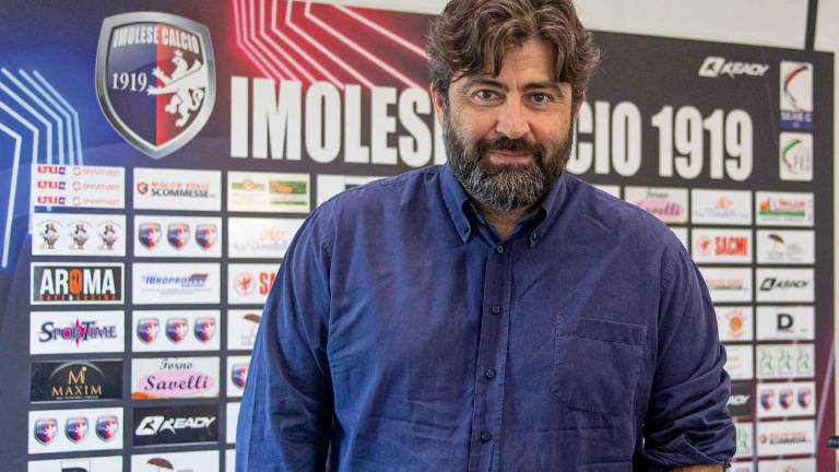 Calcio C, iscrizione e area tecnica: Imolese in attesa Calcio C, iscrizione e area tecnica: Imolese in attesa