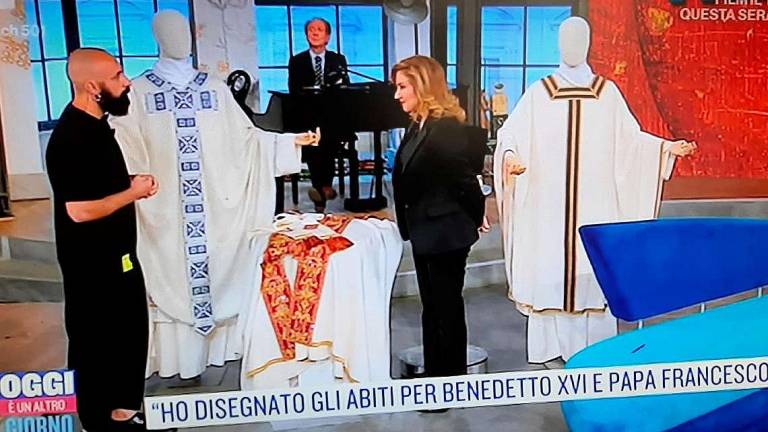 Lo stilista di Papa Francesco: I miei profumi per Notre Dame Lo stilista di Papa Francesco: I miei profumi per Notre Dame