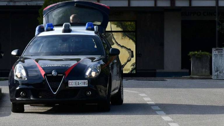Forlì, raptus di una 16enne: anziana aggredita con le forbici Forlì, raptus di una 16enne: anziana aggredita con le forbici