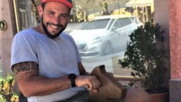 Longiano, auto per il volontariato in memoria di Nicola Parentelli Longiano, auto per il volontariato in memoria di Nicola Parentelli
