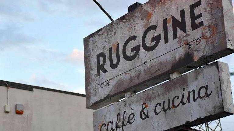 Forlì. Telefono muto da 7 giorni al Ruggine: Perdiamo clienti Forlì. Telefono muto da 7 giorni al Ruggine: Perdiamo clienti