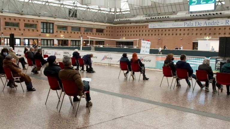 Ravenna, slittano di qualche giorno i vaccini per gli insegnanti Ravenna, slittano di qualche giorno i vaccini per gli insegnanti