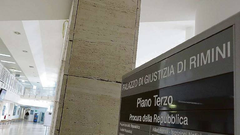 Rimini, accoltellò l'ex compagno: assolta Rimini, accoltellò l'ex compagno: assolta