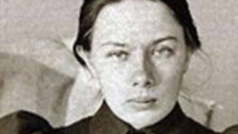 Ninchi e Siravo e le loro sedici donne Musa e getta Ninchi e Siravo e le loro sedici donne Musa e getta