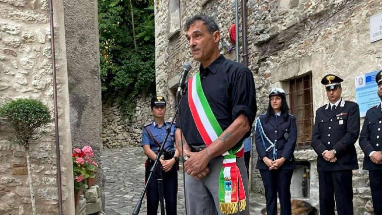 Pennabilli dice No a profughi di qualsiasi razza. E' polemica Pennabilli dice No a profughi di qualsiasi razza. E' polemica