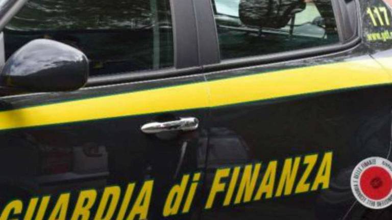 Rimini, corriere della droga bloccato con 7 chili di eroina Rimini, corriere della droga bloccato con 7 chili di eroina
