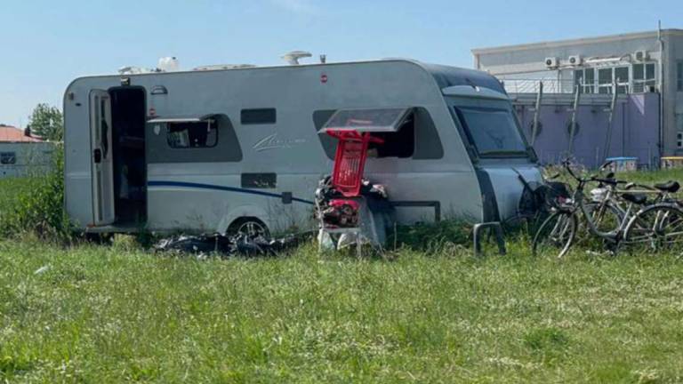 Cesenatico: 50enne trovata morta nella roulotte Cesenatico: 50enne trovata morta nella roulotte