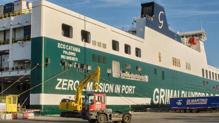 Navi sostenibili: accordo Enel-Grimaldi per ridurre le emissioni di CO2 Navi sostenibili: accordo Enel-Grimaldi per ridurre le emissioni di CO2