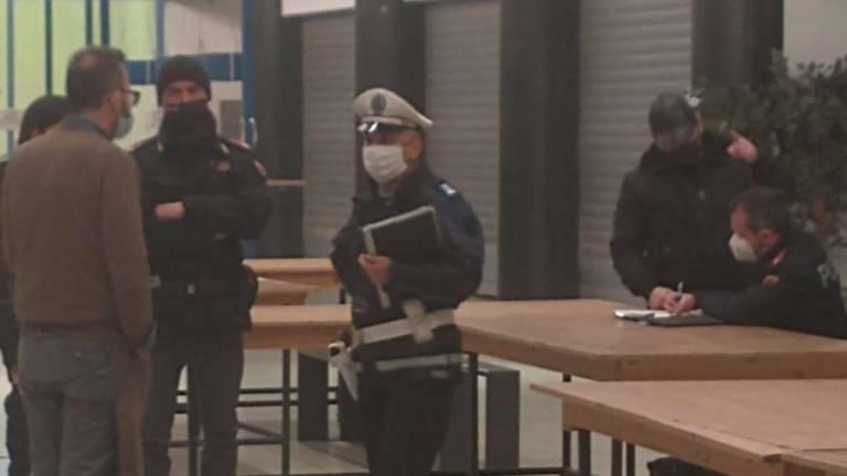 Cesena, vigilante aggredito, più controlli al mercato coperto Cesena, vigilante aggredito, più controlli al mercato coperto