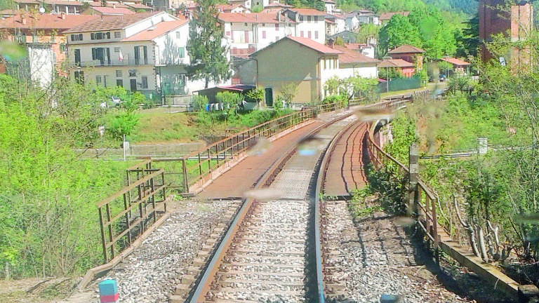 Ferrovia tra Faenza e Firenze interrotta per 20 giorni in estate per lavori Ferrovia tra Faenza e Firenze interrotta per 20 giorni in estate per lavori