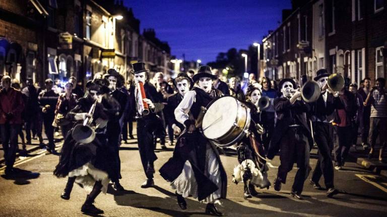 Pennabilli, torna a giugno il festival Artisti in piazza Pennabilli, torna a giugno il festival Artisti in piazza