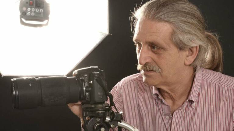 Lido Adriano in lutto, addio al fotografo Massimo Baldini Lido Adriano in lutto, addio al fotografo Massimo Baldini