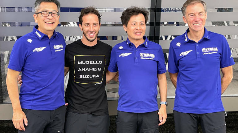 MotoGp, la Yamaha ufficializza l'accordo con Dovizioso MotoGp, la Yamaha ufficializza l'accordo con Dovizioso