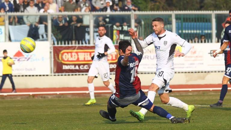 Calciomercato, Cesena e Caturano insieme fino al 2023 Calciomercato, Cesena e Caturano insieme fino al 2023