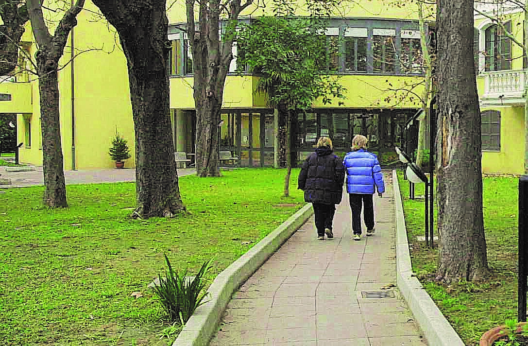 Coronavirus a Rimini, il dramma degli operatori del Valloni Coronavirus a Rimini, il dramma degli operatori del Valloni