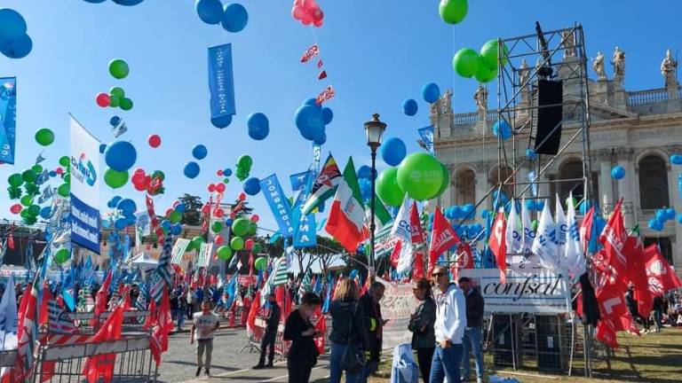 In 400 da Cesena a Roma dentro l'onda antifascista ma senza piazza In 400 da Cesena a Roma dentro l'onda antifascista ma senza piazza
