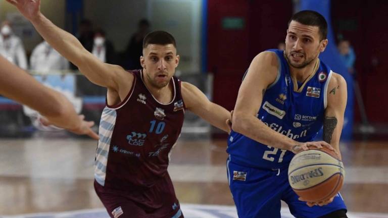 Basket B: Raggisolaris, ecco Andrea Pastore Basket B: Raggisolaris, ecco Andrea Pastore