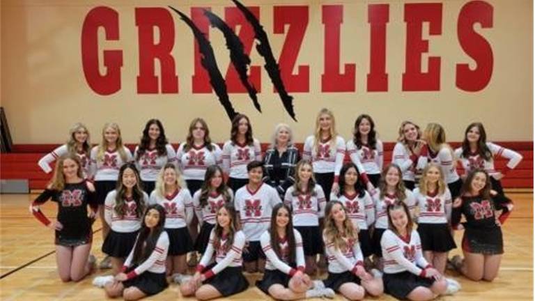 C'è una cheerleader ravennate che spopola negli Usa: Siamo campioni dell'Oregon C'è una cheerleader ravennate che spopola negli Usa: Siamo campioni dell'Oregon