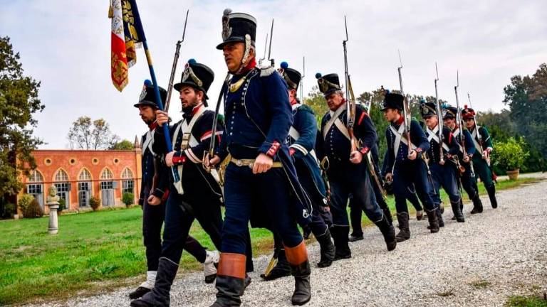 L’associazione napoleonica oggi all’Eliseo di Cesena L’associazione napoleonica oggi all’Eliseo di Cesena