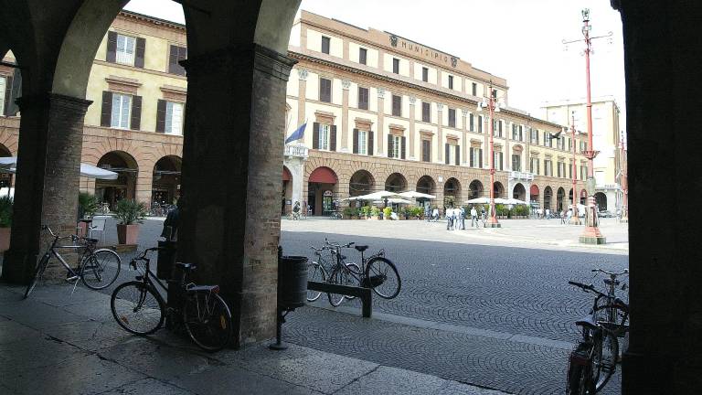 Forlì. Confedilizia contro il vicesindaco: “I proprietari delle case fanno la loro parte” Forlì. Confedilizia contro il vicesindaco: “I proprietari delle case fanno la loro parte”