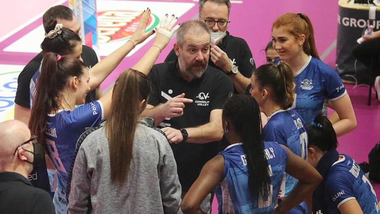 Volley A2 donne, la Omag-Mt ha confermato il tecnico Enrico Barbolini Volley A2 donne, la Omag-Mt ha confermato il tecnico Enrico Barbolini
