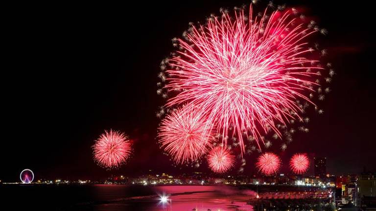 Con la Notte Rosa torna anche Extra: dal 1° luglio gratis in edicola Con la Notte Rosa torna anche Extra: dal 1° luglio gratis in edicola
