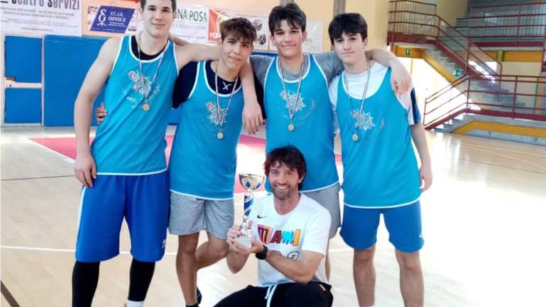 Un torneo da incorniciare per la Cesena Basket 2005 giovanile Un torneo da incorniciare per la Cesena Basket 2005 giovanile