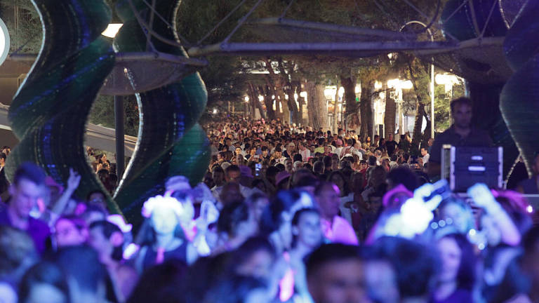 Medico scrive alla sindaca di Riccione: No alla Settimana rosa Medico scrive alla sindaca di Riccione: No alla Settimana rosa
