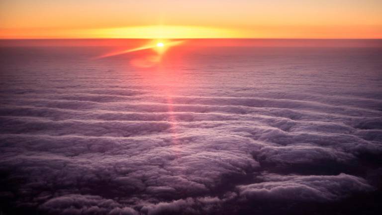 Meteo Romagna, Ferragosto con allerta gialla per il caldo nel Ravennate, da domenica pioggia e temperature in calo Meteo Romagna, Ferragosto con allerta gialla per il caldo nel Ravennate, da domenica pioggia e temperature in calo