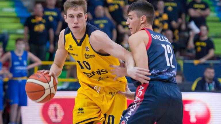 Basket, Oboe pronto a suonare la carica della Rekico Faenza Basket, Oboe pronto a suonare la carica della Rekico Faenza