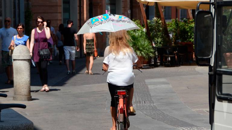 Meteo in Romagna, giovedì 26 giugno temperature massime vicine ai 40 gradi Meteo in Romagna, giovedì 26 giugno temperature massime vicine ai 40 gradi