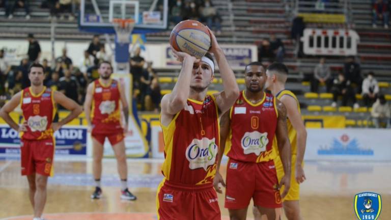 Basket A2, l'OraSì deve inchinarsi a Scafati (95-88) Basket A2, l'OraSì deve inchinarsi a Scafati (95-88)
