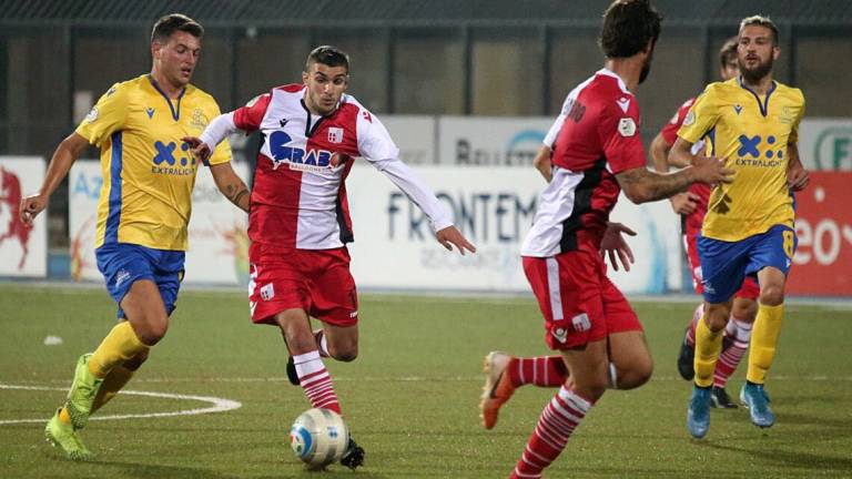Calcio D, il Rimini si riprende l'attaccante Scott Arlotti Calcio D, il Rimini si riprende l'attaccante Scott Arlotti