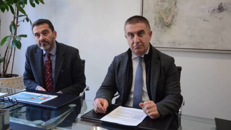 Ravenna, Gambi ucciso dal virus e da un'infezione insorta in corsia Ravenna, Gambi ucciso dal virus e da un'infezione insorta in corsia