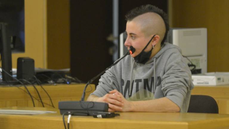 Ravenna, la figlia di Ilenia al processo: «La mia vita è una condanna» Ravenna, la figlia di Ilenia al processo: «La mia vita è una condanna»