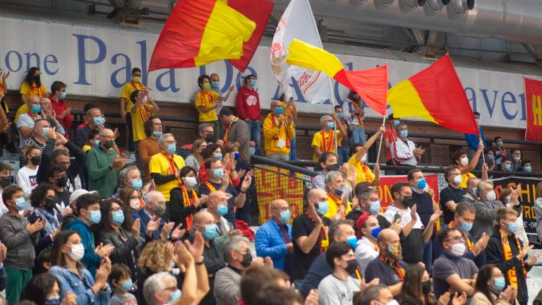 Basket A2: via alla prevendita per OraSì-San Severo, la Red & Yellow Sunday Basket A2: via alla prevendita per OraSì-San Severo, la Red & Yellow Sunday