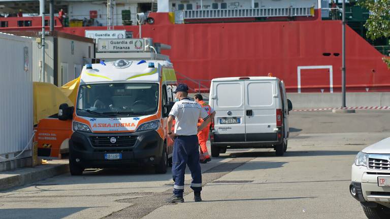 Cadavere al largo di Marina di Ravenna, è il pescatore 62enne disperso Cadavere al largo di Marina di Ravenna, è il pescatore 62enne disperso